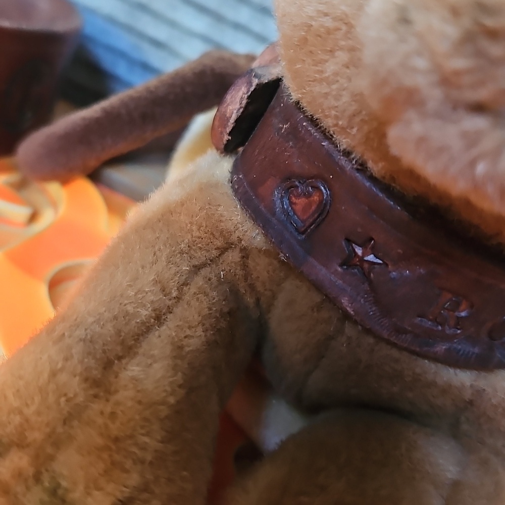 Tooled Leather CUSTOM Puppy And XSmall Dog Collars NEW - Picture 4 of 15